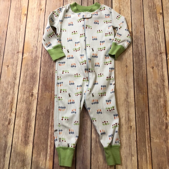 Hanna Andersson Other - Hanna root veggie bunny sleeper